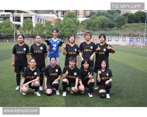 南京足球队以88分领跑冠军赛积分榜展现强劲实力